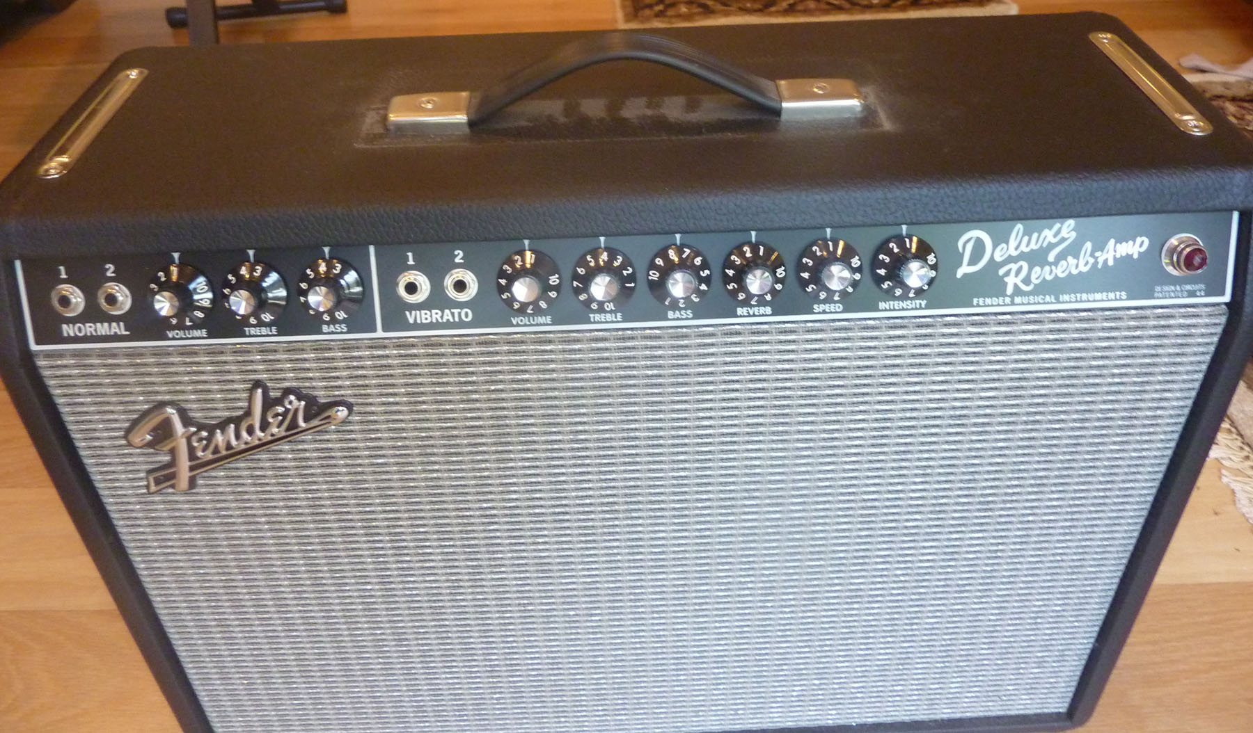 Fender 65 Re-Issue Deluxe Reverb Combo Amp Used