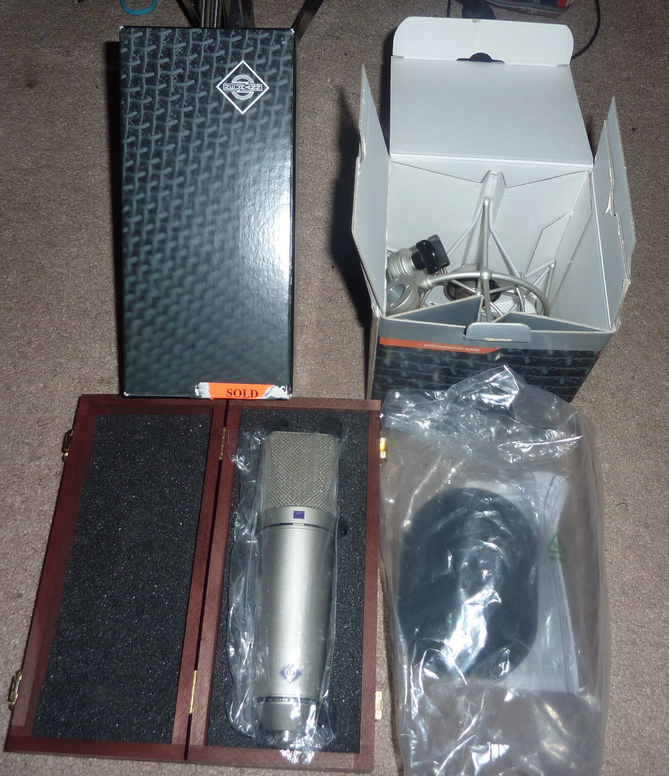 Neumann U 87 Ai Condenser Microphone Studio Set, Nickel Used