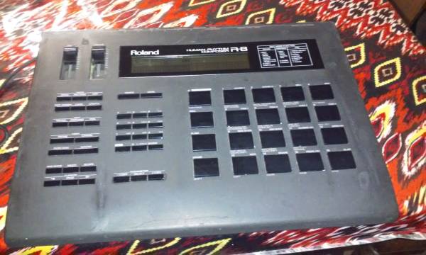 Roland R8 Human Rhythm Composer Drum Machine Used